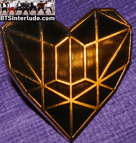 BTS PIN ENAMEL GOLD GROUP BTS DOORS MULTIPLE BLUE HEART 방탄소년단 JUNGKOOK V JIMIN RM J-HOPE SUGA JIN MOONCHILD PINS BADGE BUTTON