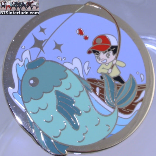 BTS PIN ENAMEL GOLD JIN KIM SEOKJIN 김석진 CHIBI FISHING SUPER TUNA BUTTON BADGE