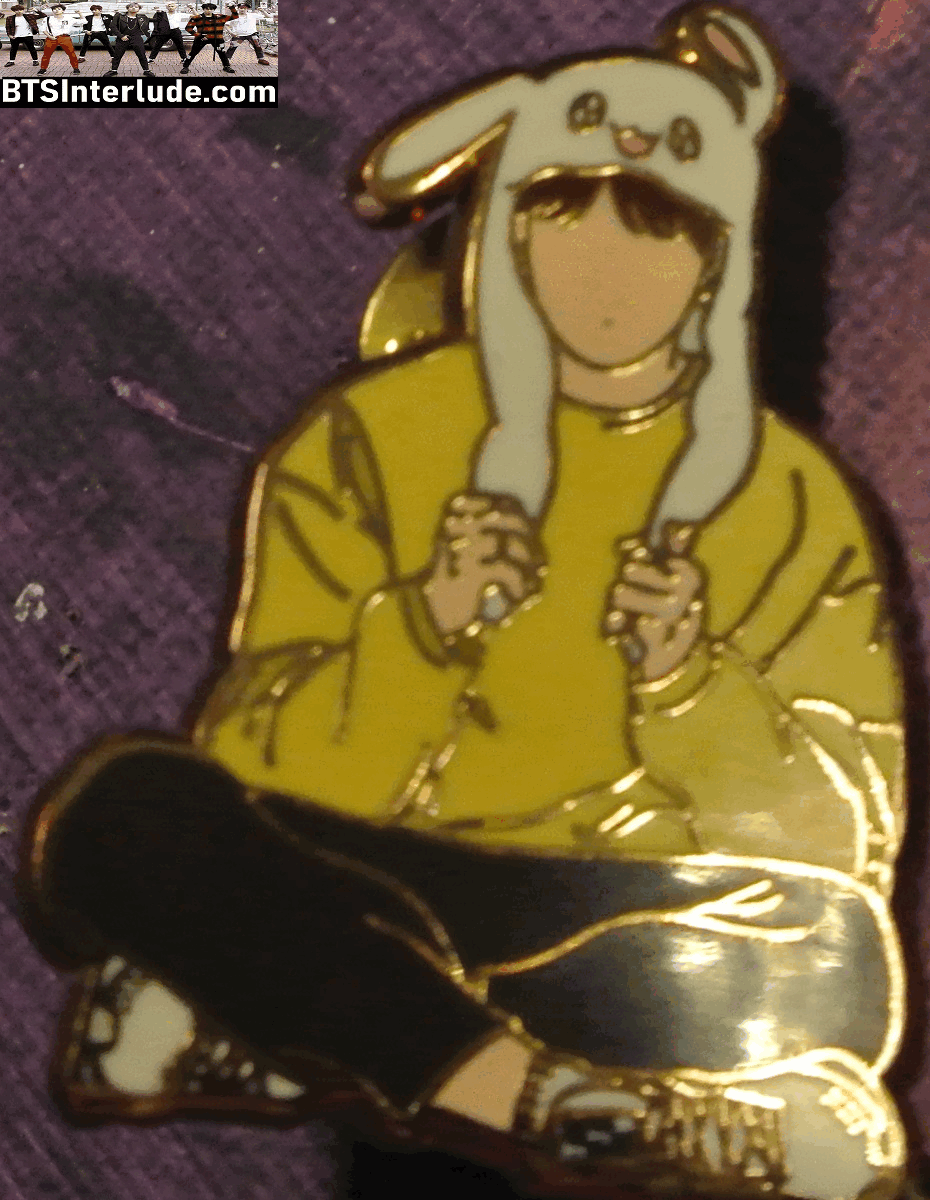 BTS PIN ENAMEL GOLD JEON JUNGKOOK 전정국 YELLOW SWEATER BUNNY EARS HAT RUN BTS EPISODE 59 60 WILD CHAMOMILE PINS BADGE BUTTON