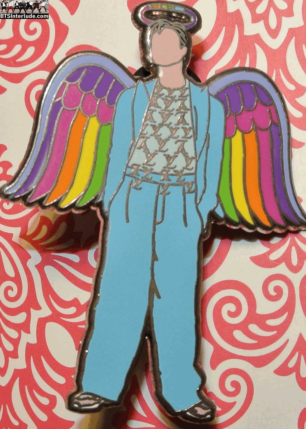 BTS PIN ENAMEL GOLD RM KIM NAMJOON 김남준 BLUE SUIT RAINBOW WINGS GIRL MEETS PINS BADGE BUTTON
