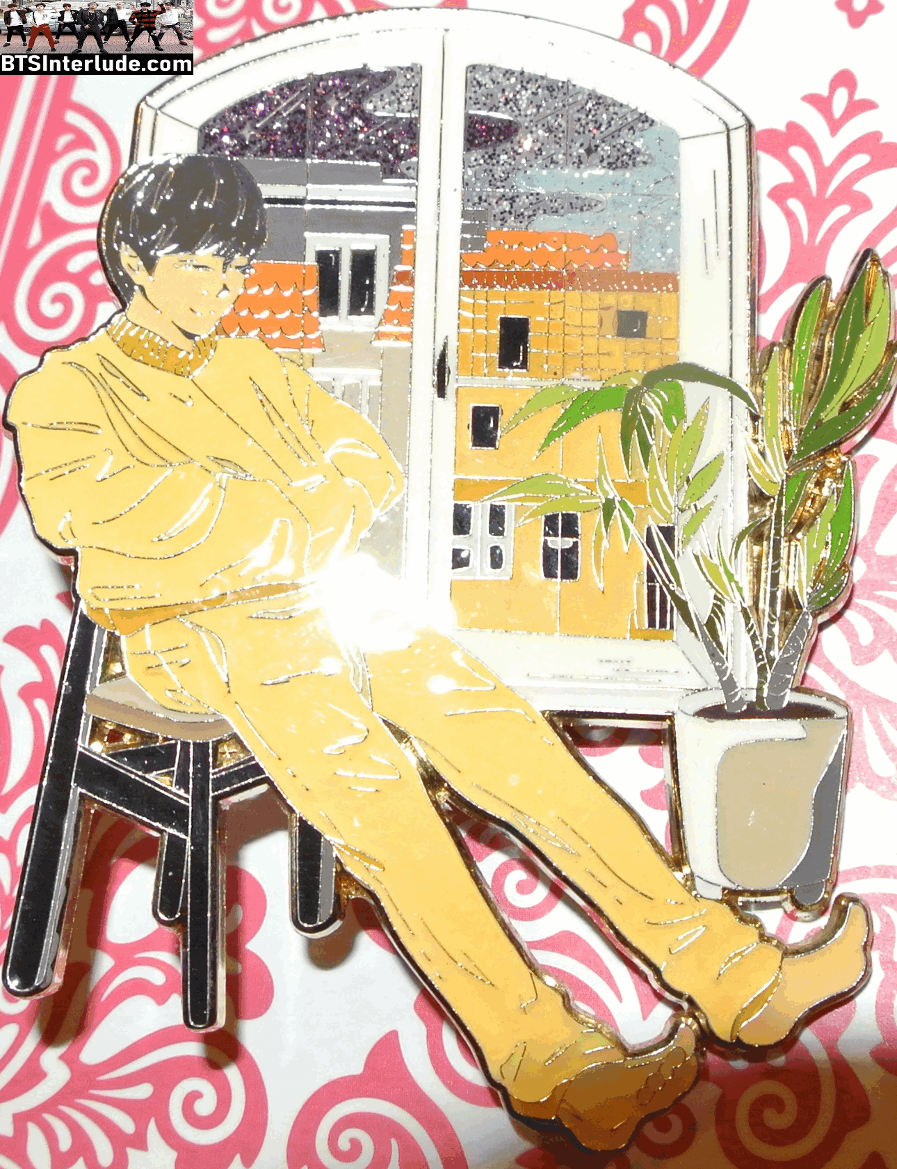 BTS PIN ENAMEL GOLD RM KIM NAMJOON 김남준 NIGHT TIME BY WINDOW MANQCHI PINS BADGE BUTTON