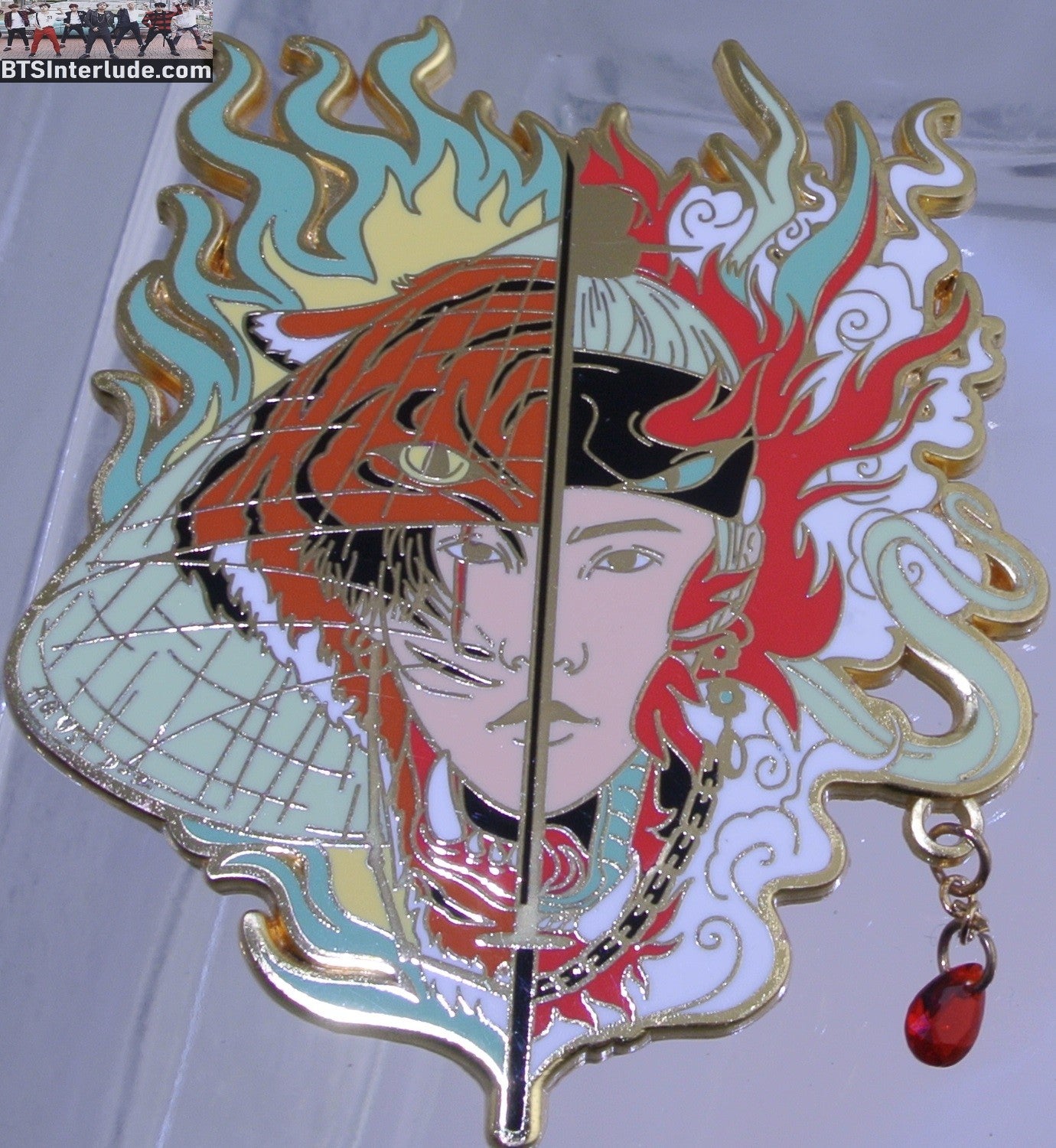BTS PIN ENAMEL GOLD SUGA MIN YOONGI 민윤기 SPLIT AGUST D TIGER ANIME MANGA RED CRYSTAL KIMAGINEARTS PINS BADGE BUTTON