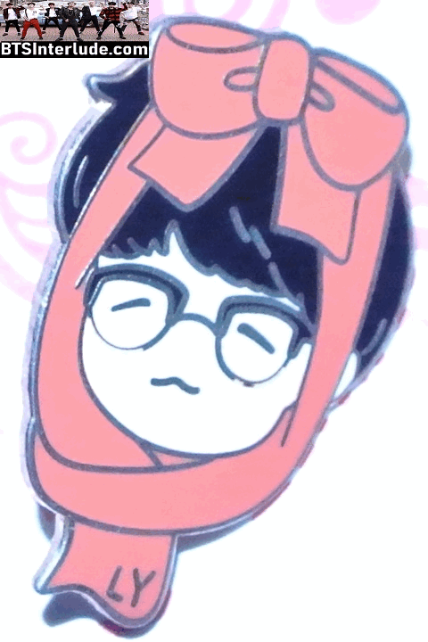 BTS PIN ENAMEL GOLD SUGA MIN YOONGI 민윤기 CHIBI ORANGE BOW BADGE BUTTON