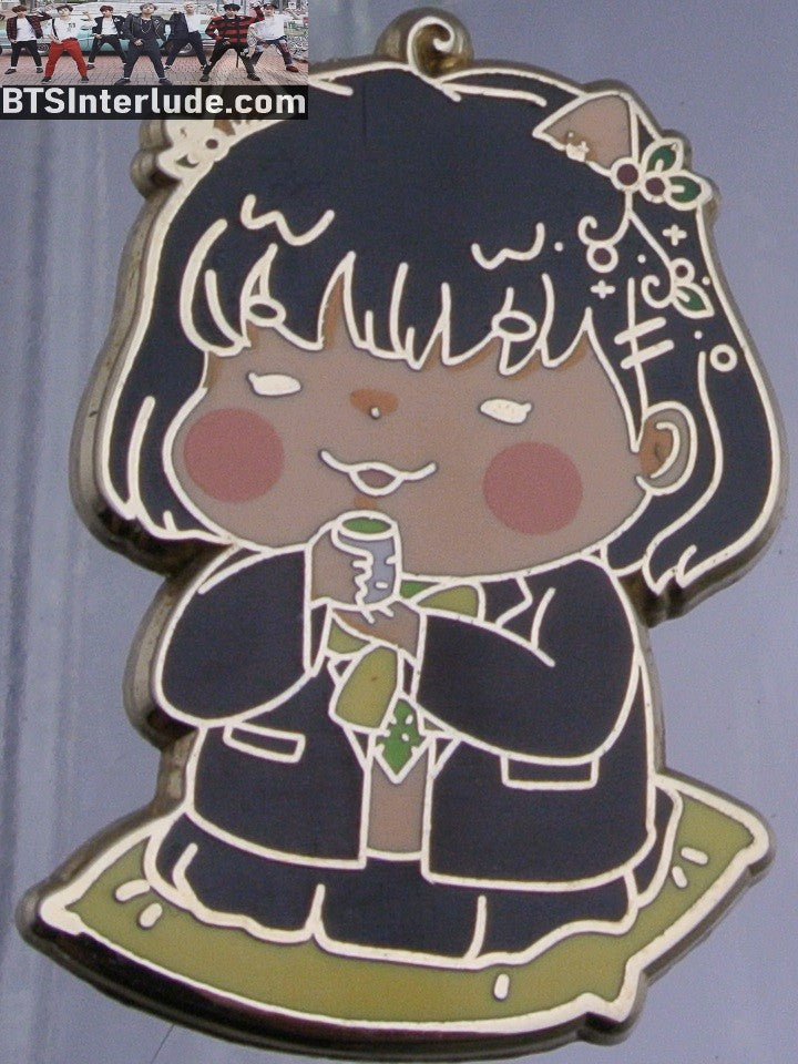 BTS PIN ENAMEL GOLD SUGA MIN YOONGI 민윤기 FEMALE VARIANT RUN BTS TEATAEKL PINS BADGE BUTTON