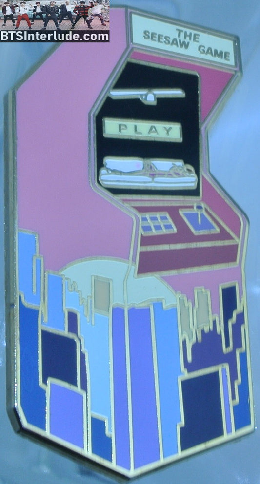 BTS PIN ENAMEL GOLD SUGA MIN YOONGI 민윤기 SEESAW CITYSCAPE INSIDE ARCADE VIDEO GAME BADGE BUTTON