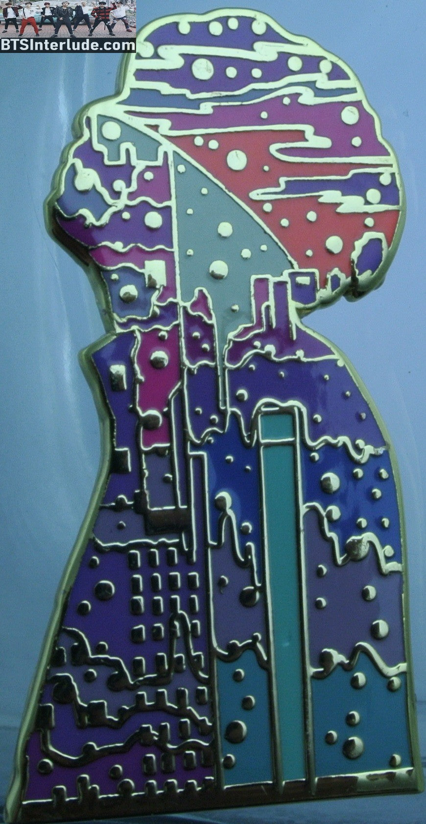 BTS PIN ENAMEL GOLD SUGA MIN YOONGI 민윤기 SEESAW CITYSCAPE INSIDE PROFILE BADGE BUTTON