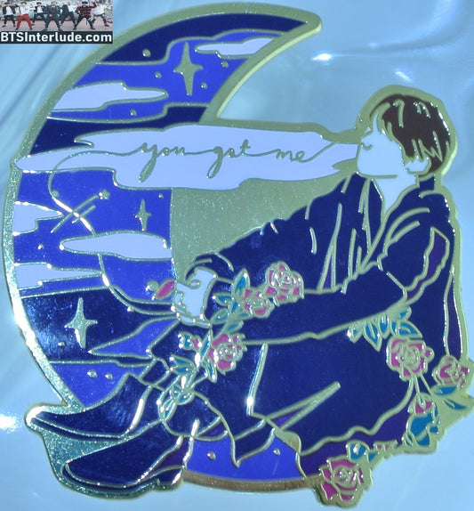 BTS PIN ENAMEL GOLD V KIM TAEHYUNG 김태형 SINGULARITY HALF MOON ROSES BADGE BUTTON