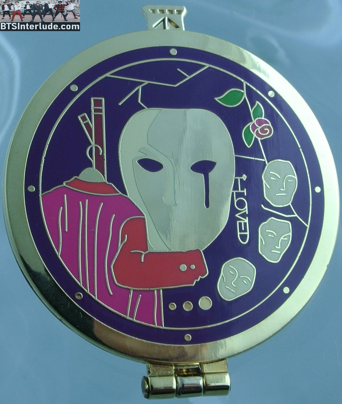 BTS PIN ENAMEL GOLD V KIM TAEHYUNG 김태형 SINGULARITY MASK POCKETWATCH OPENS ROSE BADGE BUTTON