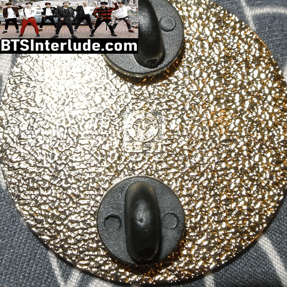 BTS PIN ENAMEL GOLD GROUP WE ARE TOGETHER BULLETPROOF PINK PURPLE BLUE GSJJ PINS 방탄소년단 JUNGKOOK V JIMIN RM J-HOPE SUGA JIN BADGE BUTTON