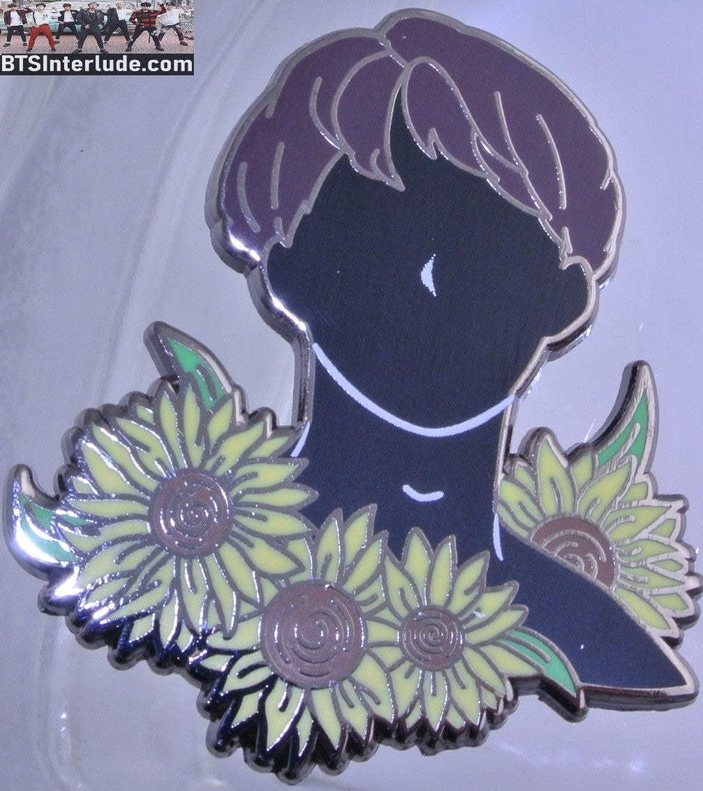 BTS PIN ENAMEL GUNMETAL JEON JUNGKOOK 전정국 BLACKOUT SUNFLOWERS QUAPHADOODLE PINS BADGE BUTTON
