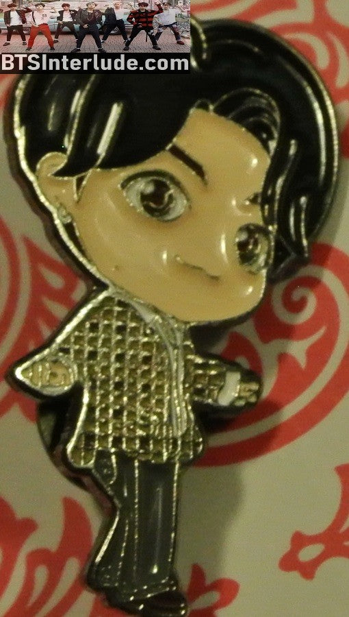 BTS PIN ENAMEL GUNMETAL JEON JUNGKOOK 전정국 DYNAMITE MUSIC VIDEO DOTS ON CHEEK BADGE BUTTON