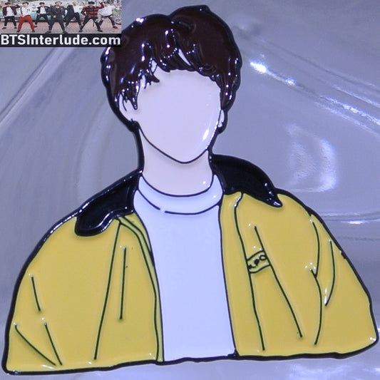BTS PIN ENAMEL GUNMETAL JEON JUNGKOOK 전정국 EUPHORIA MUSIC VIDEO YELLOW JACKET BADGE BUTTON