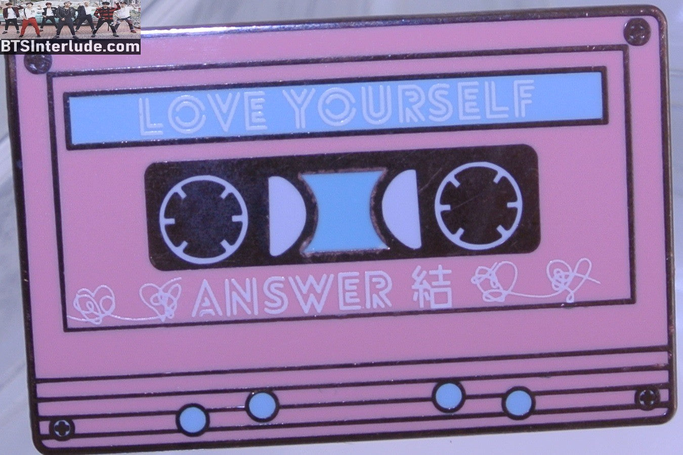 BTS PIN ENAMEL ROSE GOLD COPPER PINK CASSETTE TAPE LOVE YOURSELF ANSWER MANDERLAI PINS JUNGKOOK V JIMIN RM J-HOPE SUGA JIN BADGE BUTTON