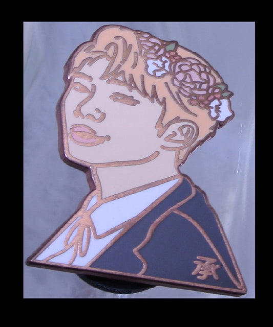 BTS PIN ENAMEL ROSE GOLD COPPER RM KIM NAMJOON 김남준 FLOWER TIARA ROSIE BANGTAN PINS BADGE BUTTON