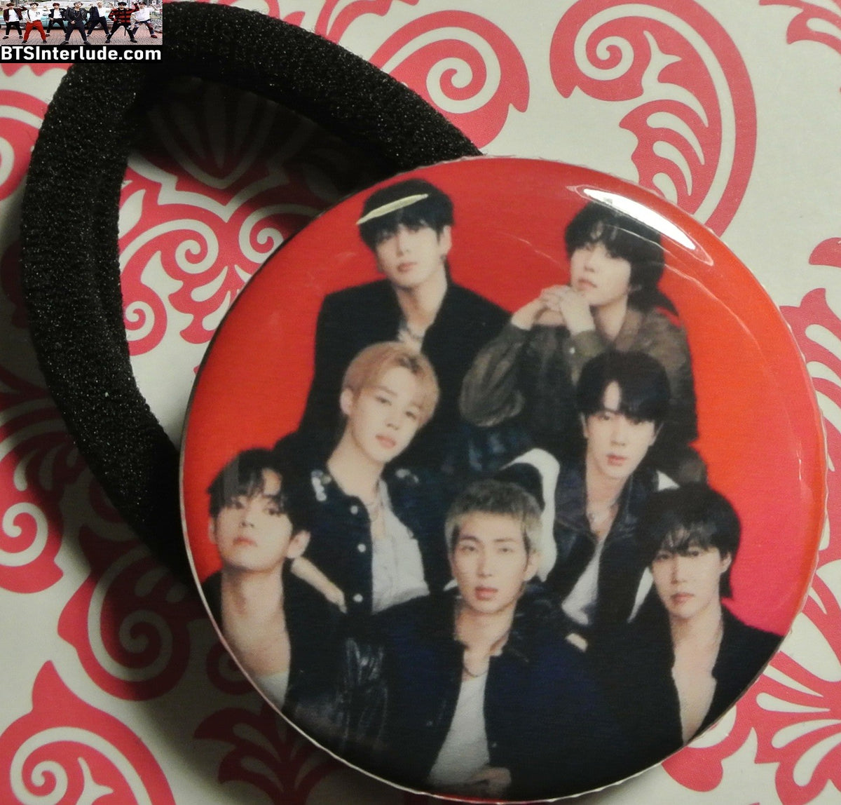 BTS PONYTAIL HOLDER BUTTON GROUP ARIRANG RED 방탄소년단 JUNGKOOK V JIMIN RM J-HOPE SUGA JIN SEAMLESS HAIR TIE