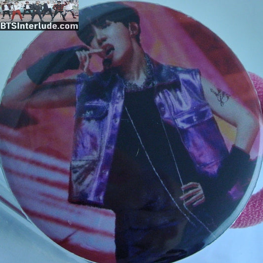 BTS PONYTAIL HOLDER BUTTON J-HOPE JUNG HOSEOK 정호석 PINK FINGER IN MOUTH SEAMLESS HAIR TIE