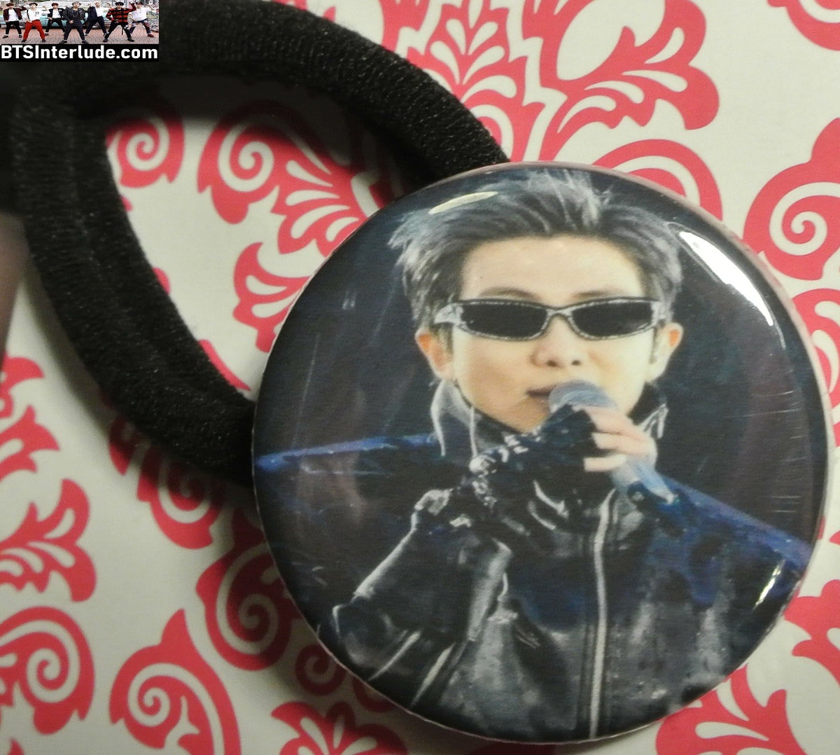 BTS PONYTAIL HOLDER BUTTON RM KIM NAMJOON 김남준 ARIRANG GWANGHWAMUN SUNGLASSES MIC SEAMLESS HAIR TIE