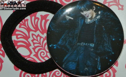 BTS PONYTAIL HOLDER BUTTON V KIM TAEHYUNG 김태형 ARIRANG BLACK IT'S SO TIGHT SEAMLESS HAIR TIE