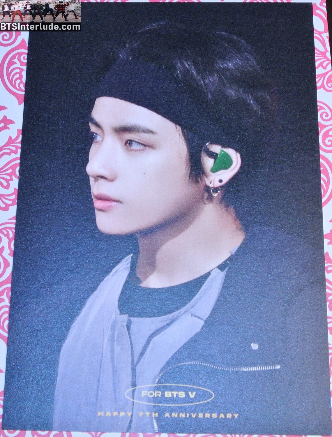 BTS POSTCARD FANSITE V KIM TAEHYUNG 김태형 BLACK BERET NUNA V FANSITE WE ARE ALWAYS TOGETHER