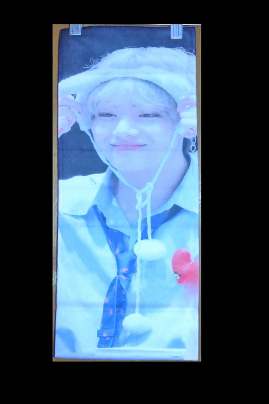 BTS SLOGAN FABRIC V KIM TAEHYUNG 김태형 BLOND HAIR FANSIGN CRESCENDO FANSITE BANNER 2 SIDED LIMITED EDITION