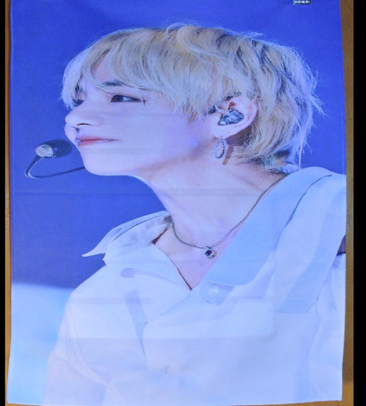 BTS SLOGAN FABRIC XL V KIM TAEHYUNG 김태형 BLOND HAIR WHITE SHIRT PROFILE FANSITE BANNER 2 SIDED LIMITED EDITION