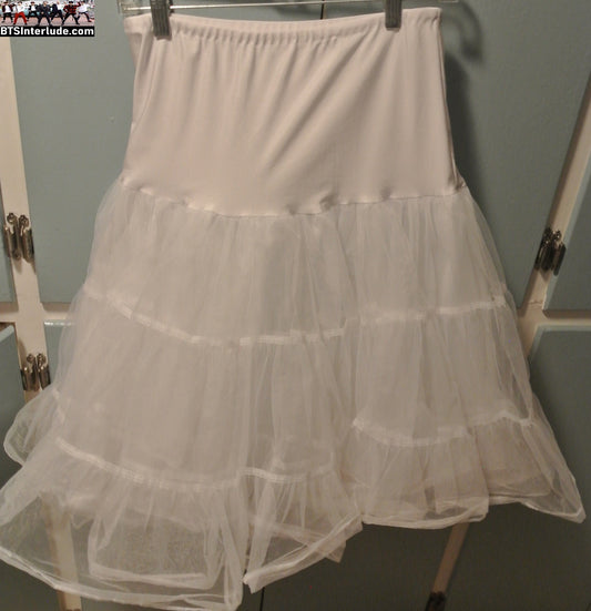 BTS TUTU SKIRT WHITE 3 LAYER ONE SIZE SMALL MEDIUM LARGE XL 2XL ARIRANG CONCERTS WORN ONCE JUNGKOOK V JIMIN RM J-HOPE SUGA JIN