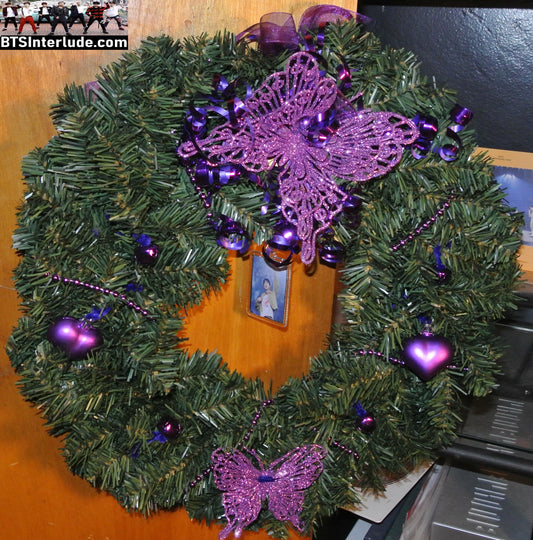 BTS CHRISTMAS OR ALL YEAR ROUND WREATH 15" JIN KIM SEOKJIN 김석진 ARIRANG ENDING TAN JACKET LIMITED EDITION