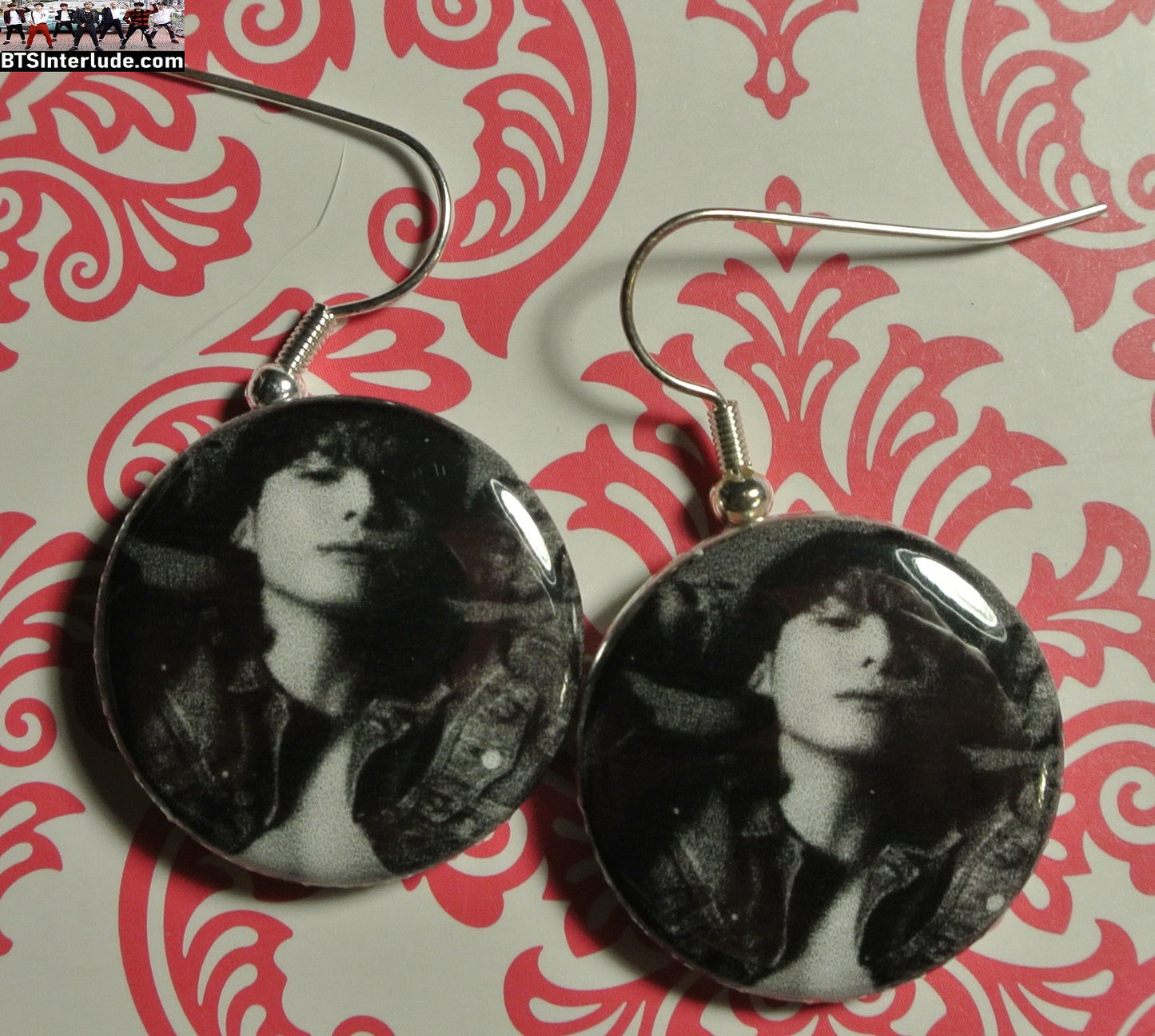 BTS EARRINGS BUTTON JEON JUNGKOOK 전정국 2 IN 1 CALVIN KLEIN SHIRTLESS DENIM JACKET BOTH ARMS UP BLACK WHITE PIERCED OR CLIP DANGLE DROP