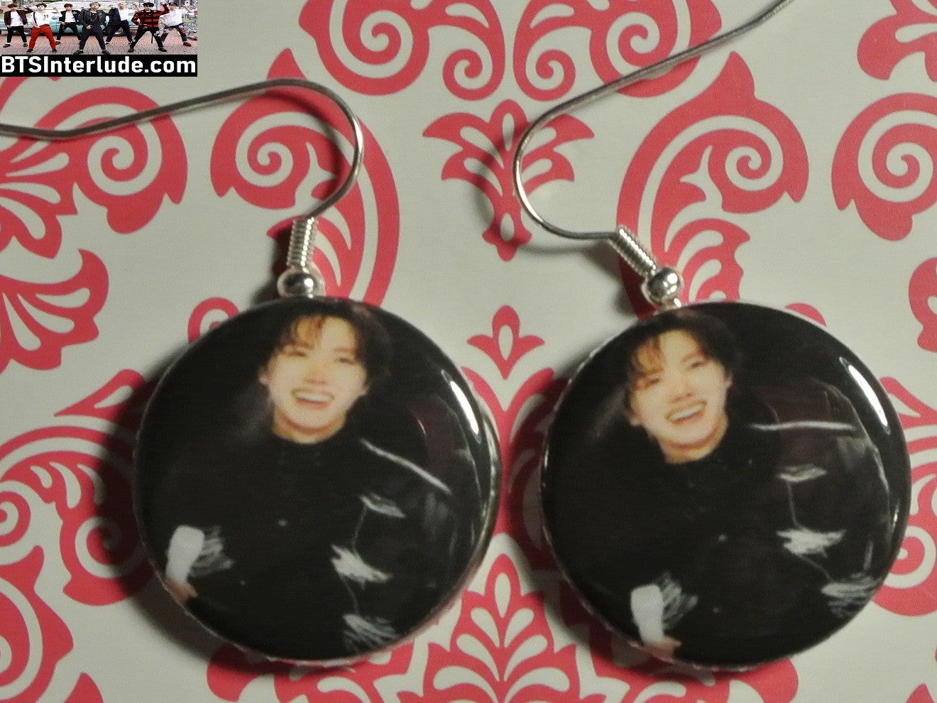 BTS EARRINGS BUTTON J-HOPE JUNG HOSEOK 정호석 2 IN 1 ARIRANG BLACK SMILE PIERCED OR CLIPS HOBI JHOPE DANGLE DROP