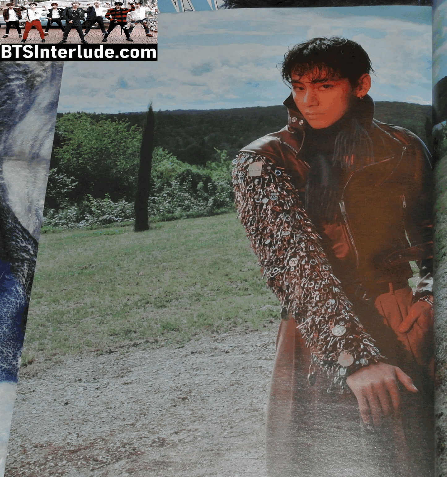 BTS MAGAZINE OFFICIAL V KIM TAEHYUNG 김태형 W KOREA VOL 9 SILVER MASK CELINE SHIRT SEPTEMBER 2025 OFFICIAL MERCHANDISE