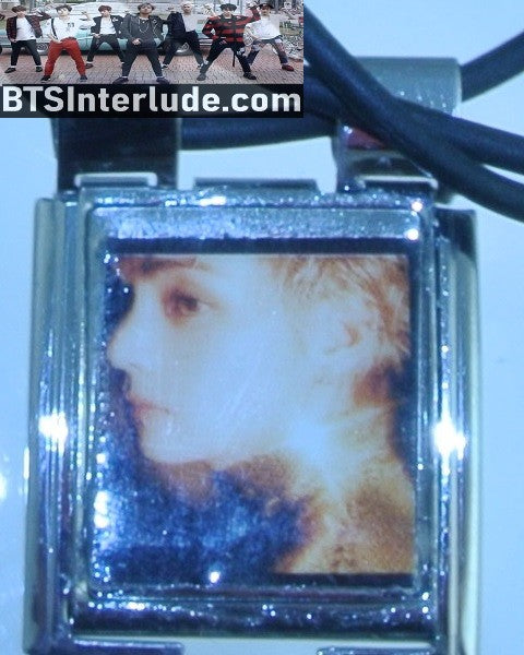 BTS NECKLACE MEGA CHARM LINK V KIM TAEHYUNG 김태형 LOVE ME AGAIN GOLD PROFILE BLACK CORD ADJUSTABLE
